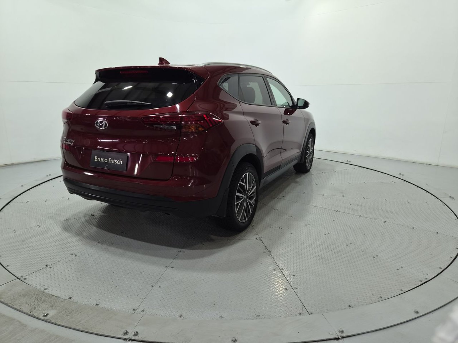Hyundai TUCSON TL 2.0 AUT 2019 - Imagen 8 de 20