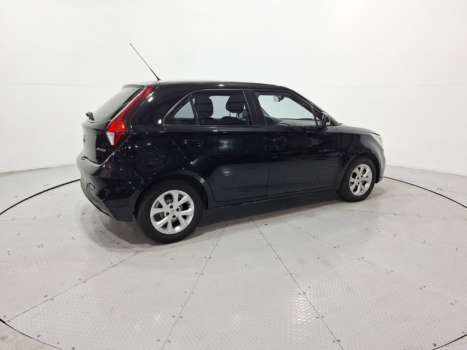 Mg 3 1.5 AT 2024 - Imagen 9 de 20
