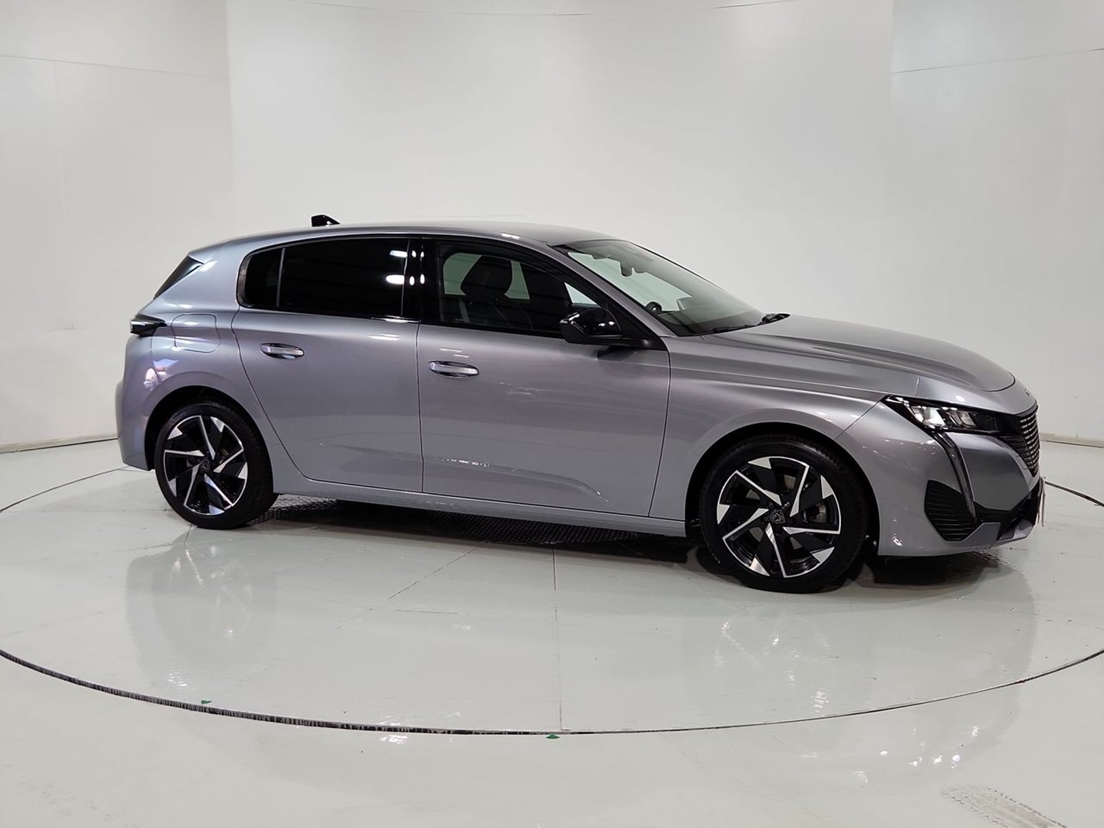 Peugeot 308 BLUEHDI 1.5 AUT 2024 - Imagen 14 de 20