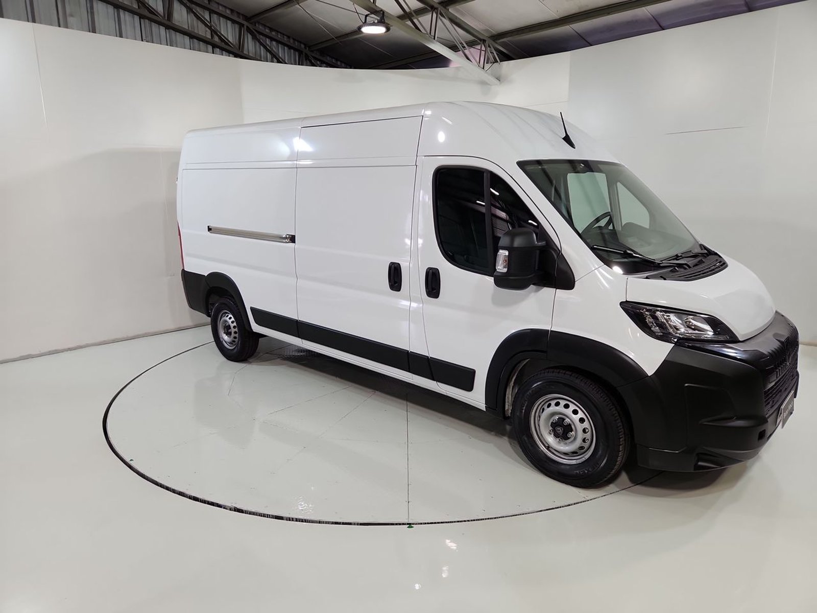 Peugeot BOXER CARGO L3H2 2.2 2025 - Imagen 15 de 20
