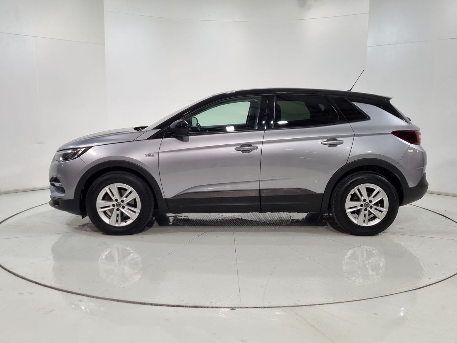 Opel GRANDLAND X GRANDLAND 1.2L 2021 - Imagen 5 de 20