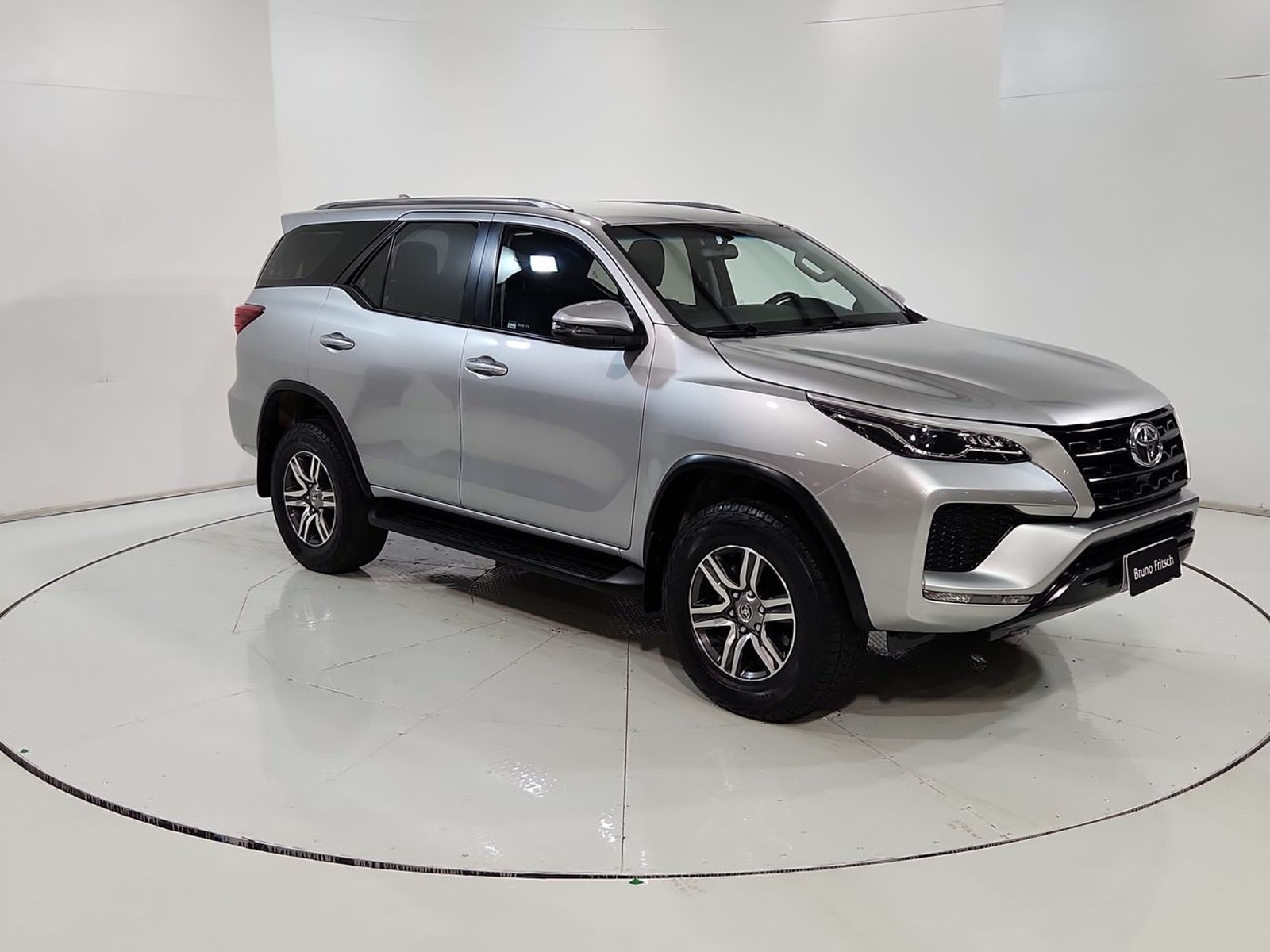 Toyota FORTUNER 2.7 2022 - Imagen 15 de 20