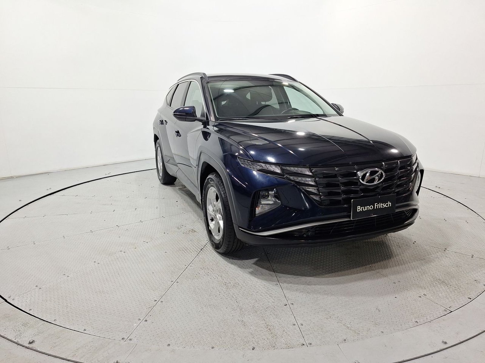 Hyundai TUCSON NX4 MPI 2.0 2022 - Imagen 12 de 20
