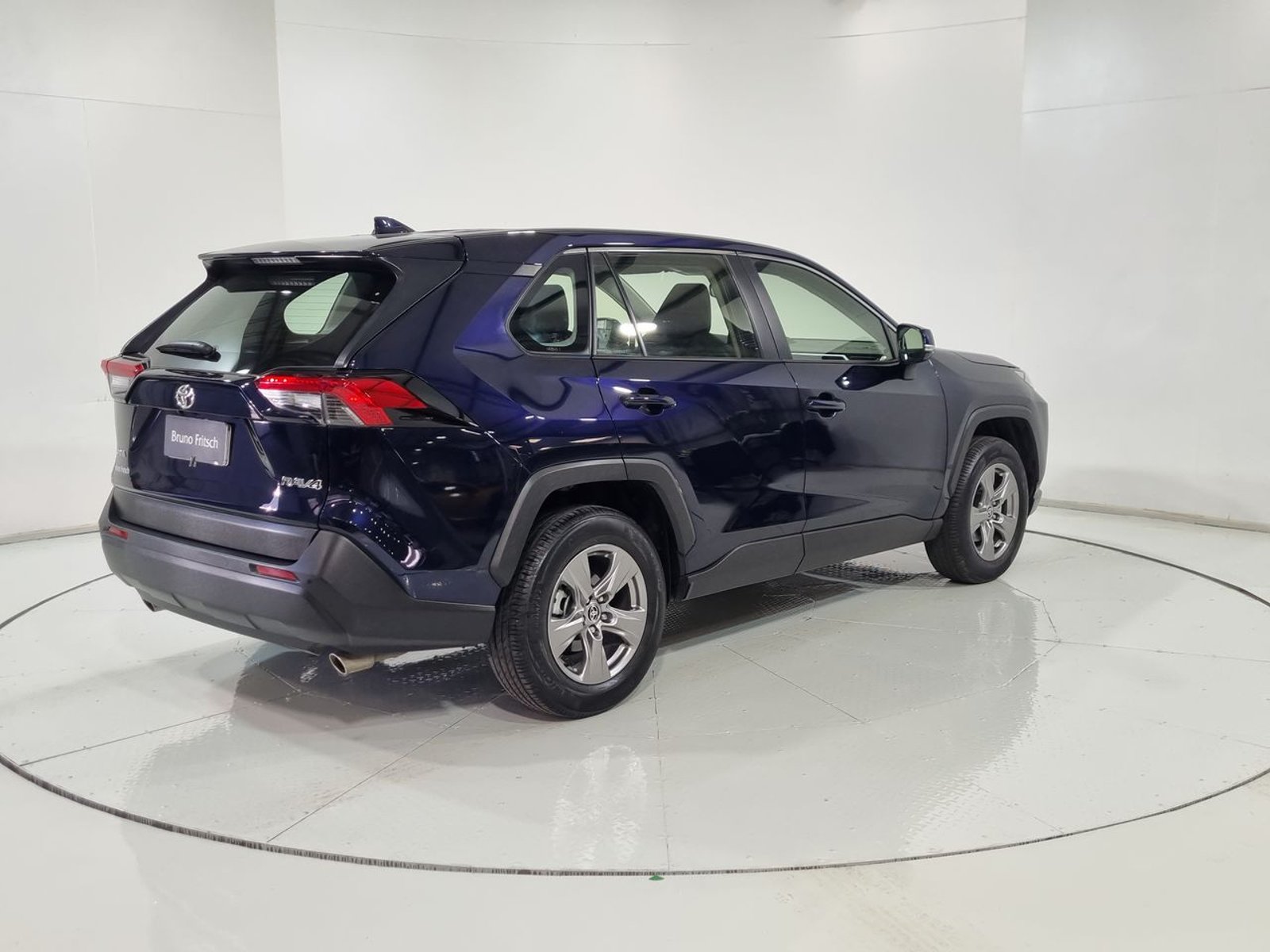 Toyota RAV4 4X2 2.0 AT 2026 - Imagen 11 de 20