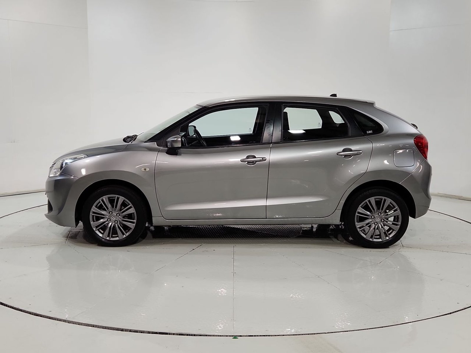 Suzuki BALENO GLS HB 1.4 2019 - Imagen 5 de 20