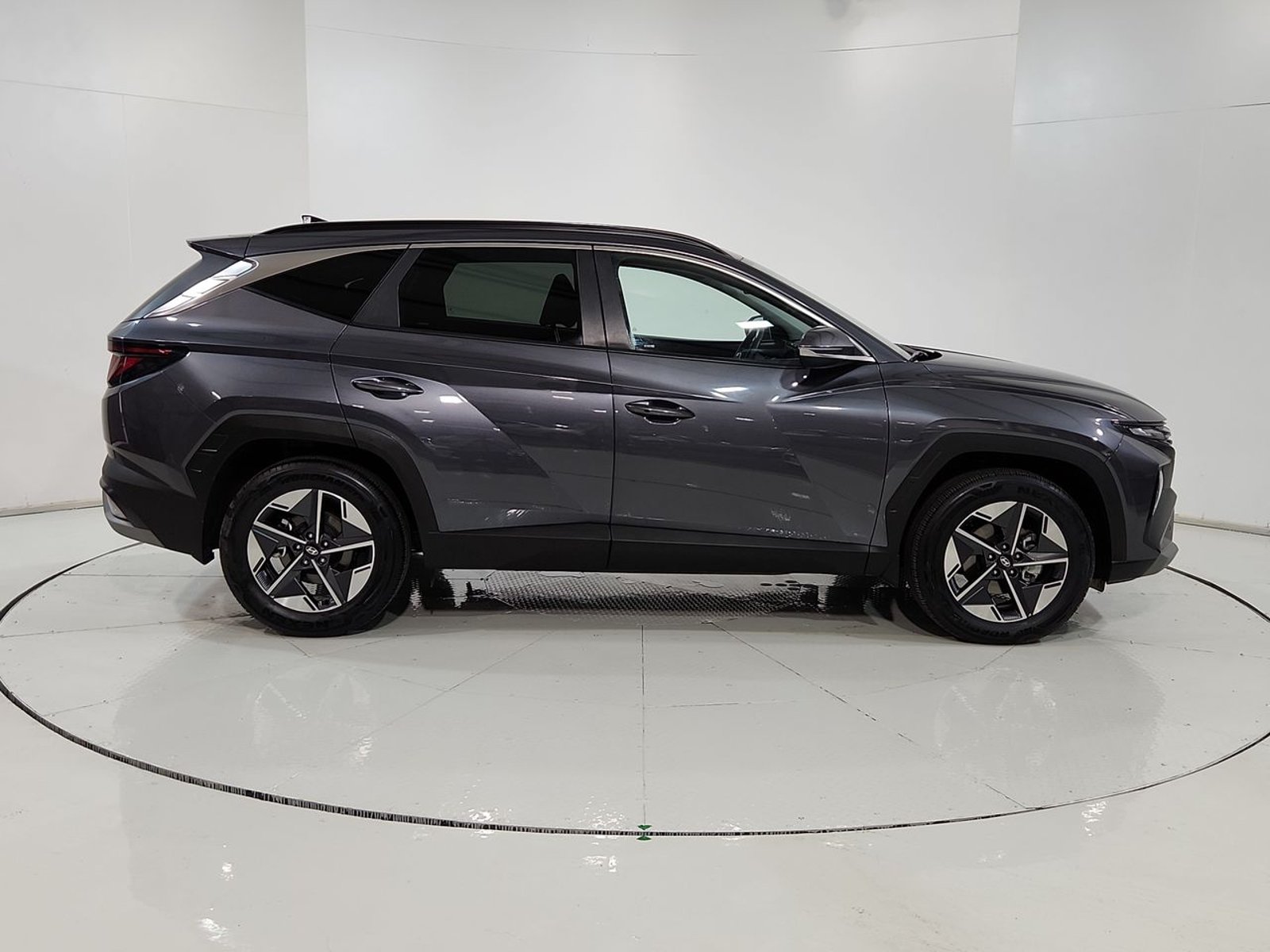 Hyundai TUCSON NX4 2.0 AUT 2025 - Imagen 13 de 20