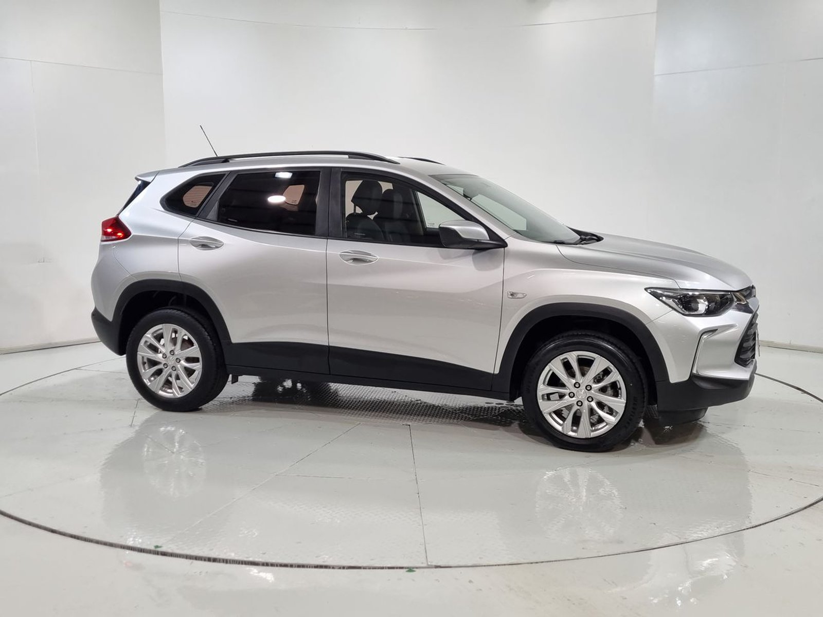 Chevrolet TRACKER 1.2T 2021 - Imagen 14 de 20