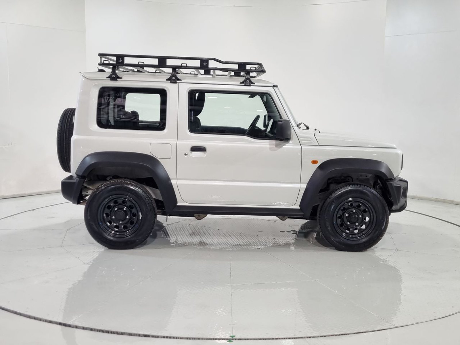 Suzuki JIMNY MT 4X4 1.5 2025 - Imagen 13 de 20