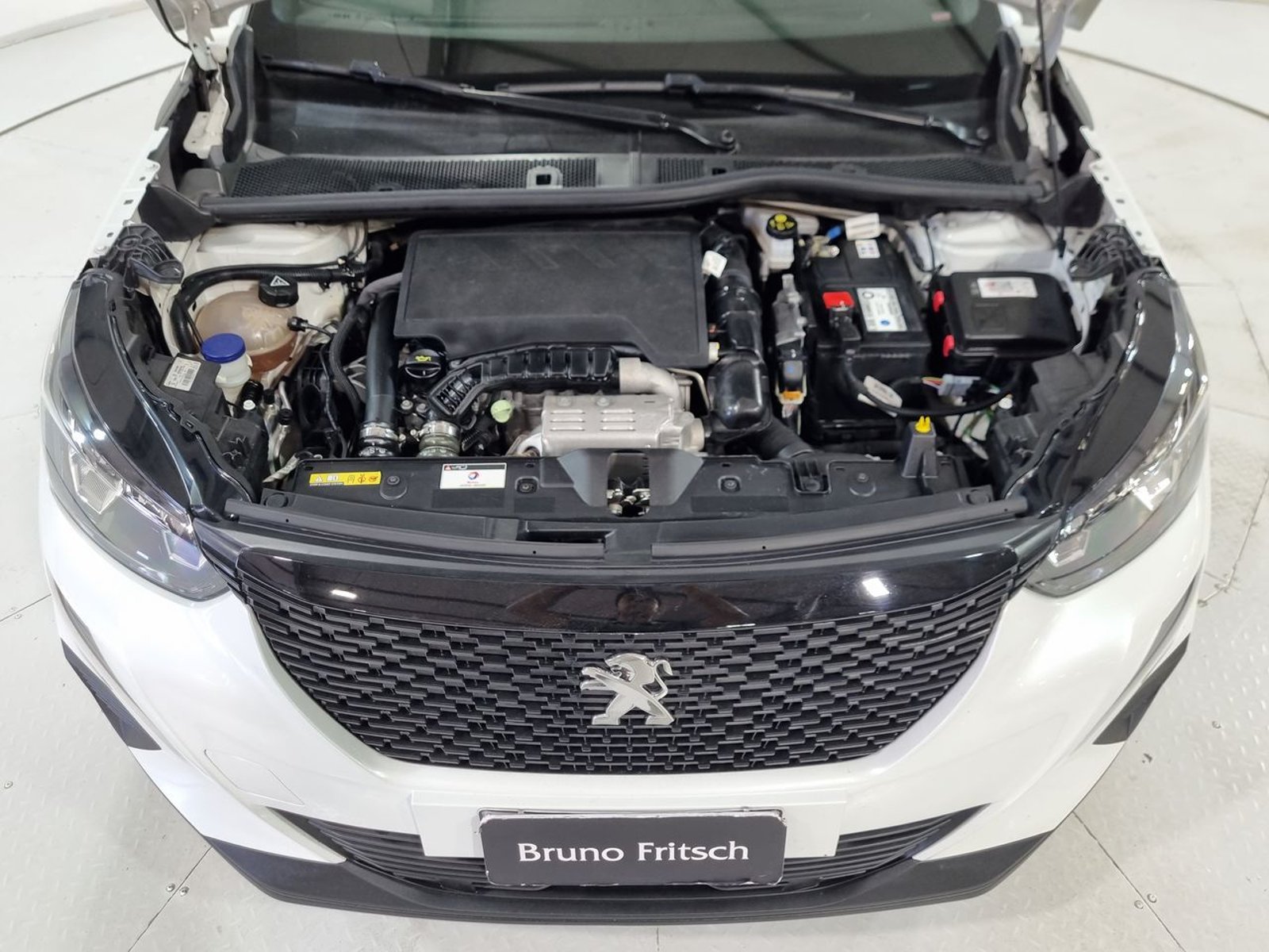 Peugeot 2008 PURETECH 130 4X2 1.2 2023 - Imagen 19 de 20