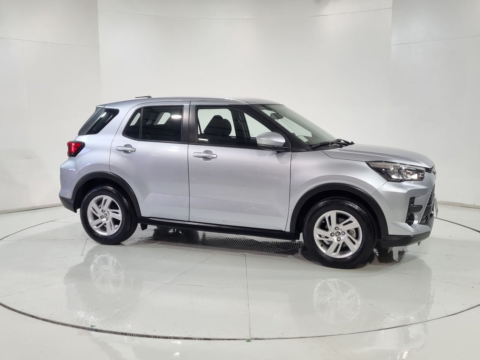 Toyota RAIZE CVT 1.2 AUT 2023 - Imagen 14 de 20