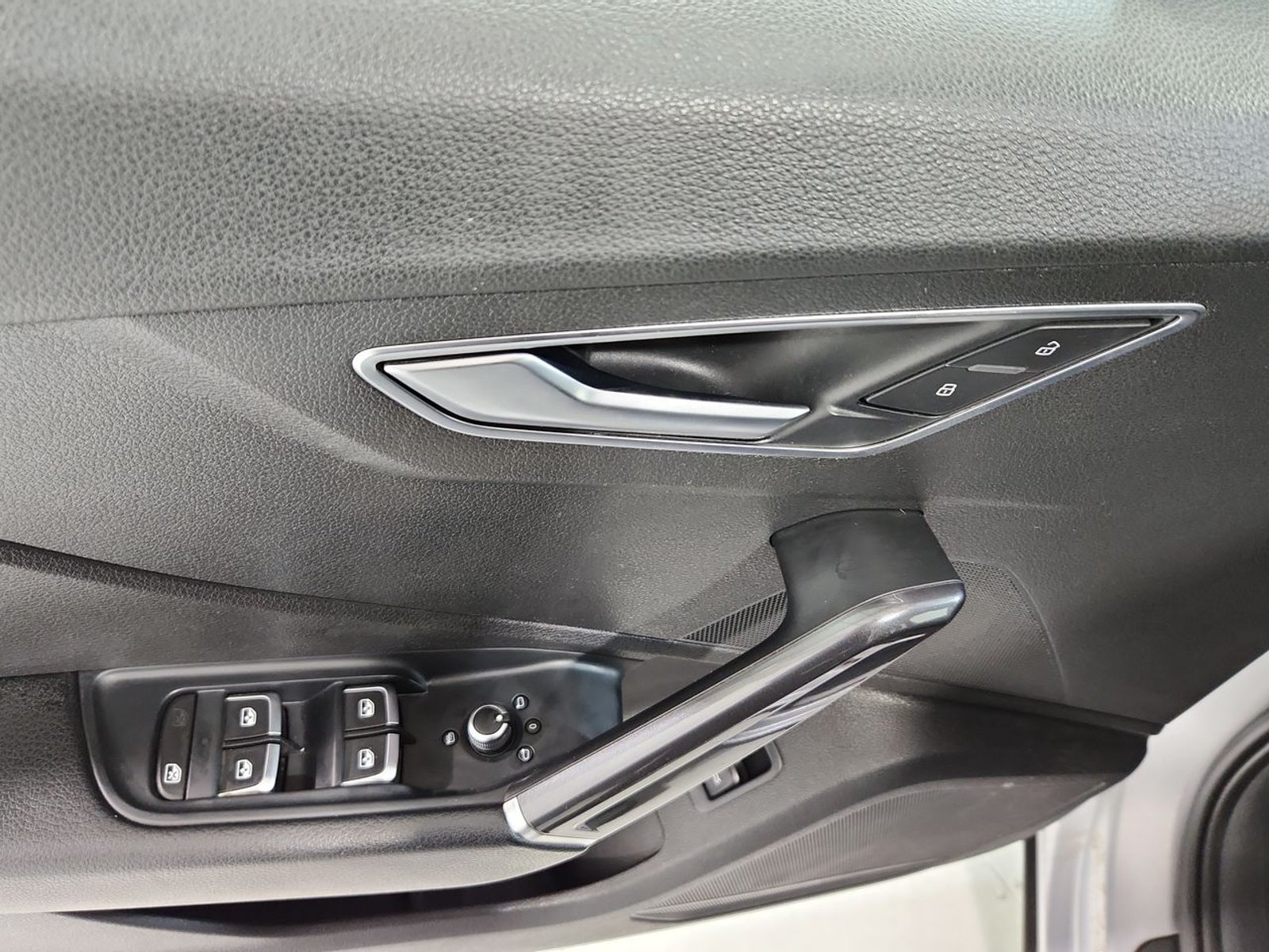 Audi Q2 35 TFSI 1.4 AUT 2022 - Imagen 20 de 20