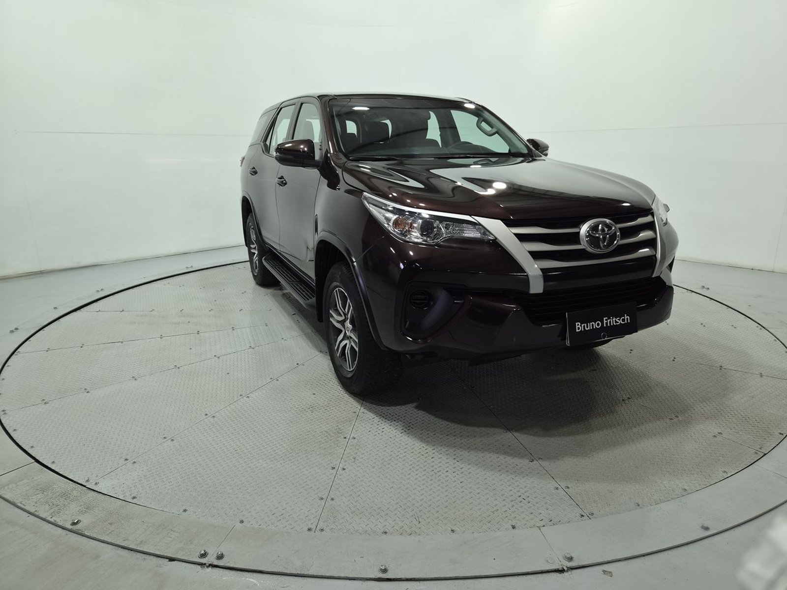 Toyota FORTUNER 2.7 AUT 2018 - Imagen 12 de 20