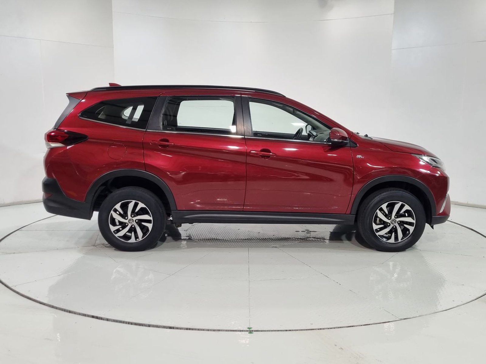 Toyota RUSH 1.5 MT 2023 - Imagen 13 de 20