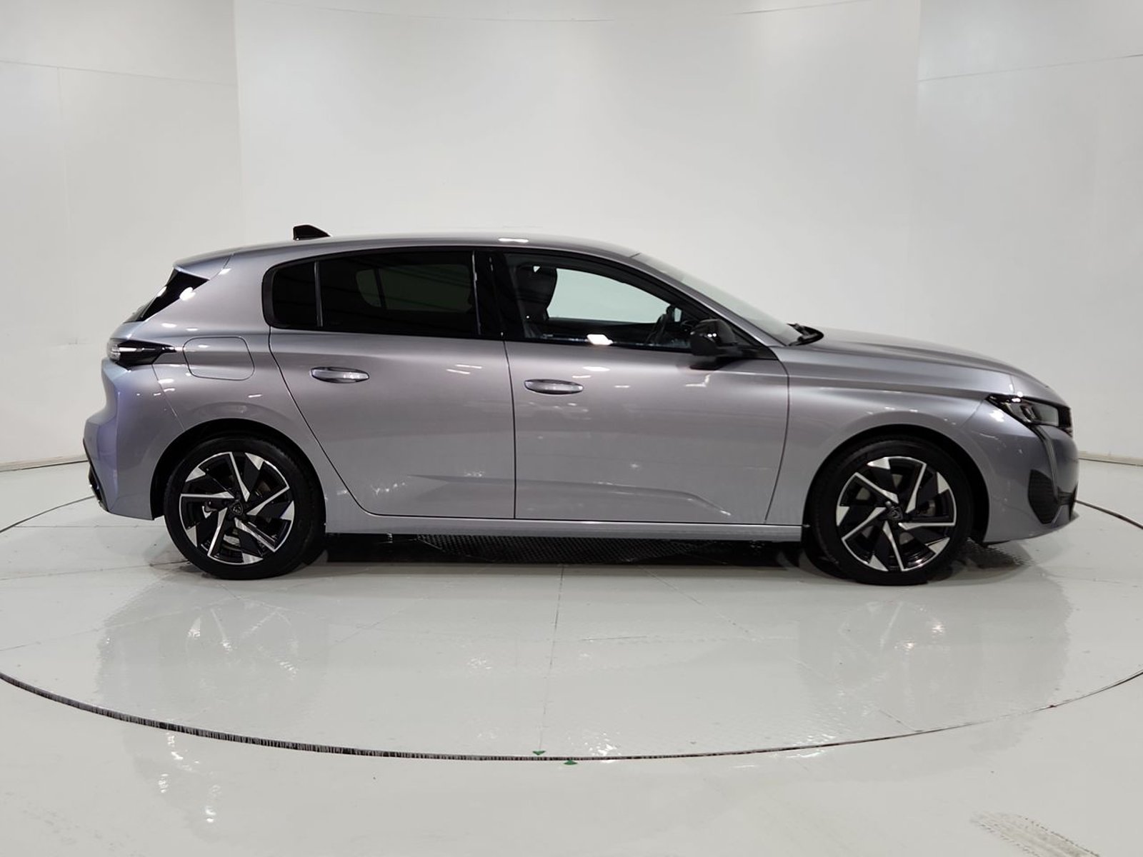 Peugeot 308 BLUEHDI 1.5 AUT 2024 - Imagen 13 de 20