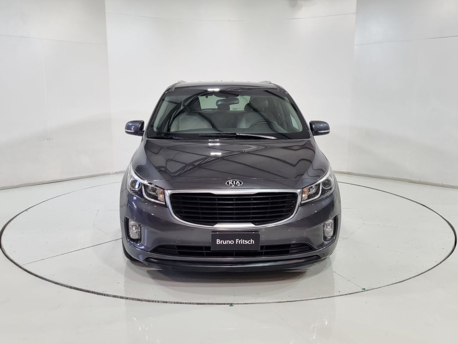 Kia GRAND CARNIVAL EX 3.3 AUT 2017 - Imagen 17 de 20