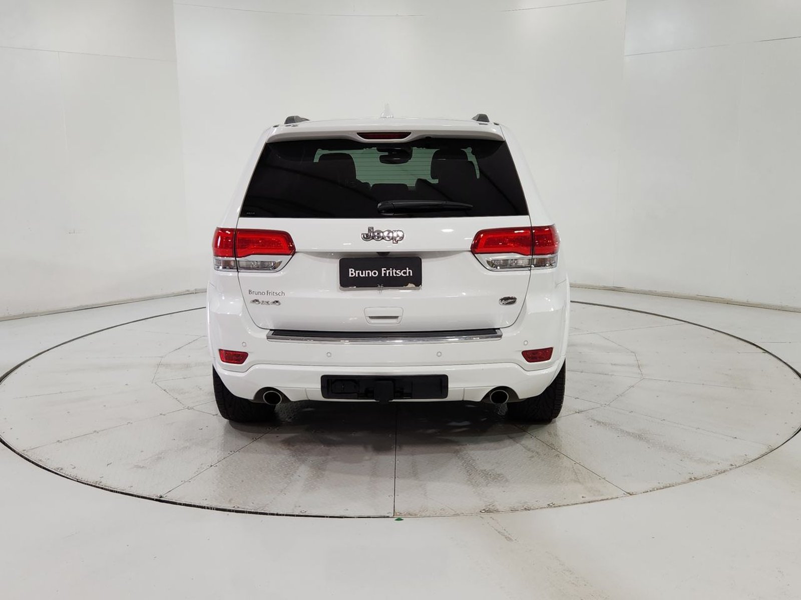 Jeep GRAND CHEROKEE G CHEROKEE OVERLAND 4X4 5.7 AUT 2018 - Imagen 9 de 20