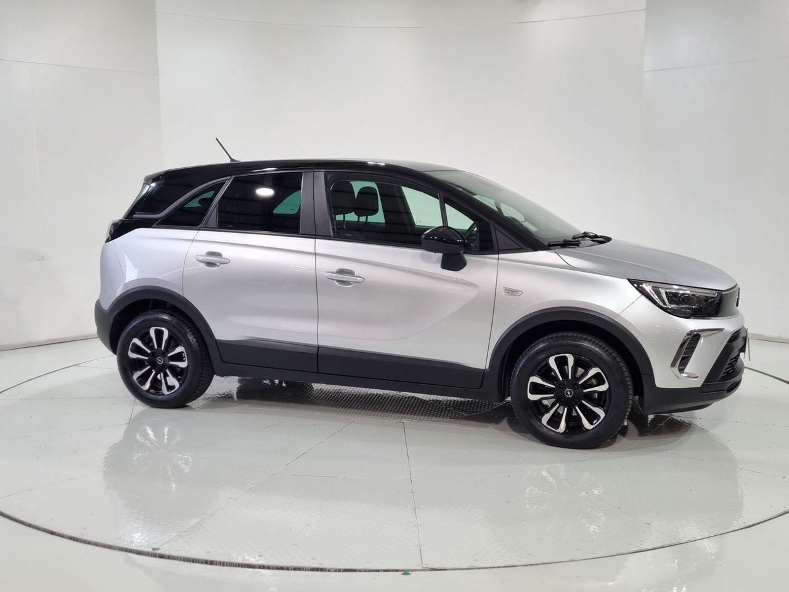Opel CROSSLAND 110 1.2 2024 - Imagen 14 de 20