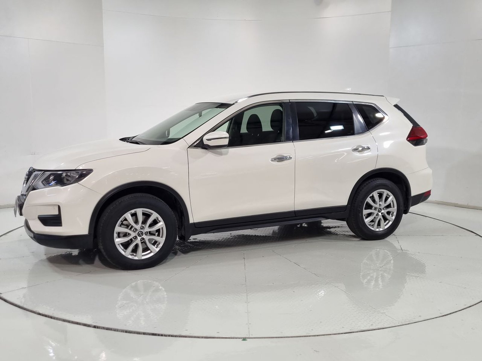 Nissan X-TRAIL X TRAIL CVT 2.5 AT 2022 - Imagen 4 de 20