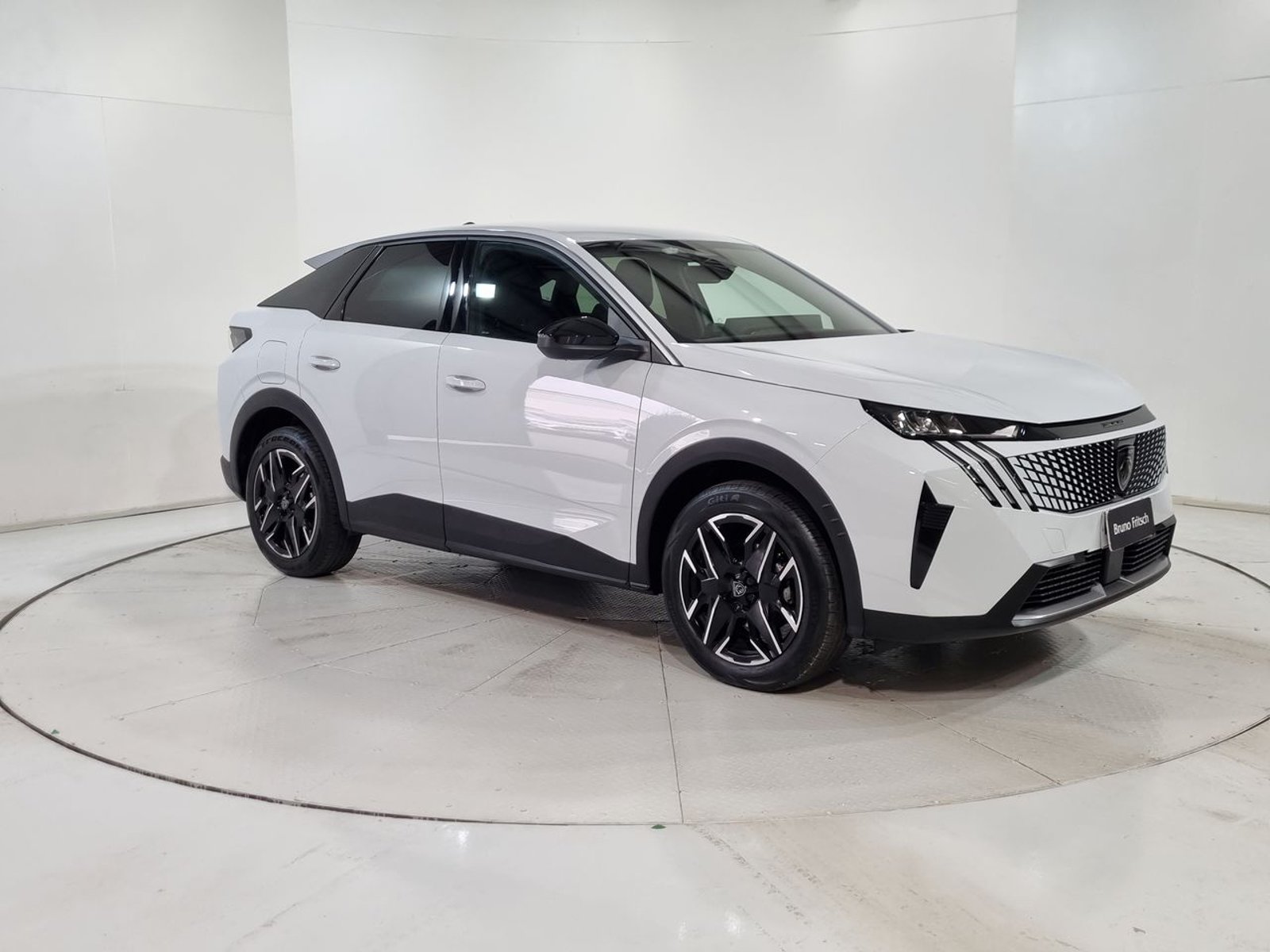 Peugeot 3008 PREMIER 1.2 AUT 2025 - Imagen 15 de 20