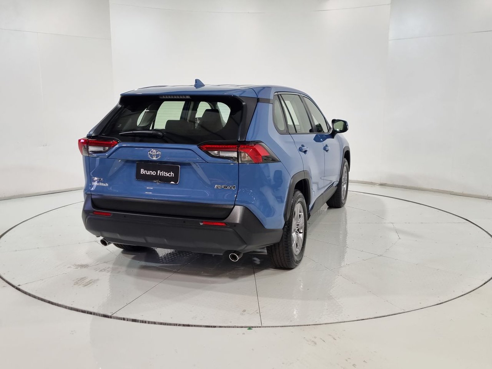 Toyota RAV4 4X2 2.0 AT 2026 - Imagen 10 de 20