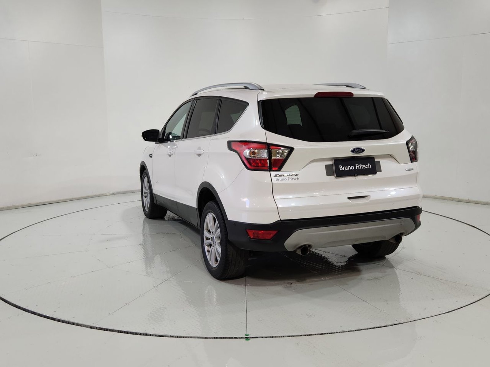 Ford ESCAPE 4X4 2.0 AUT 2018 - Imagen 8 de 20