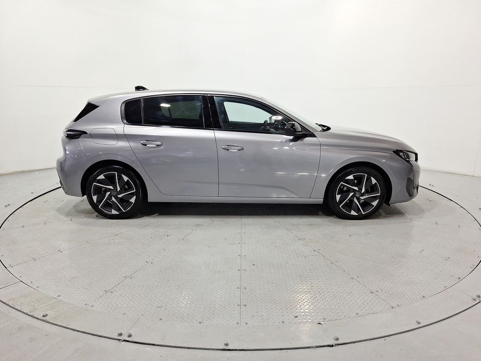Peugeot 308 PURETECH 1.2 AUT 2024 - Imagen 10 de 20