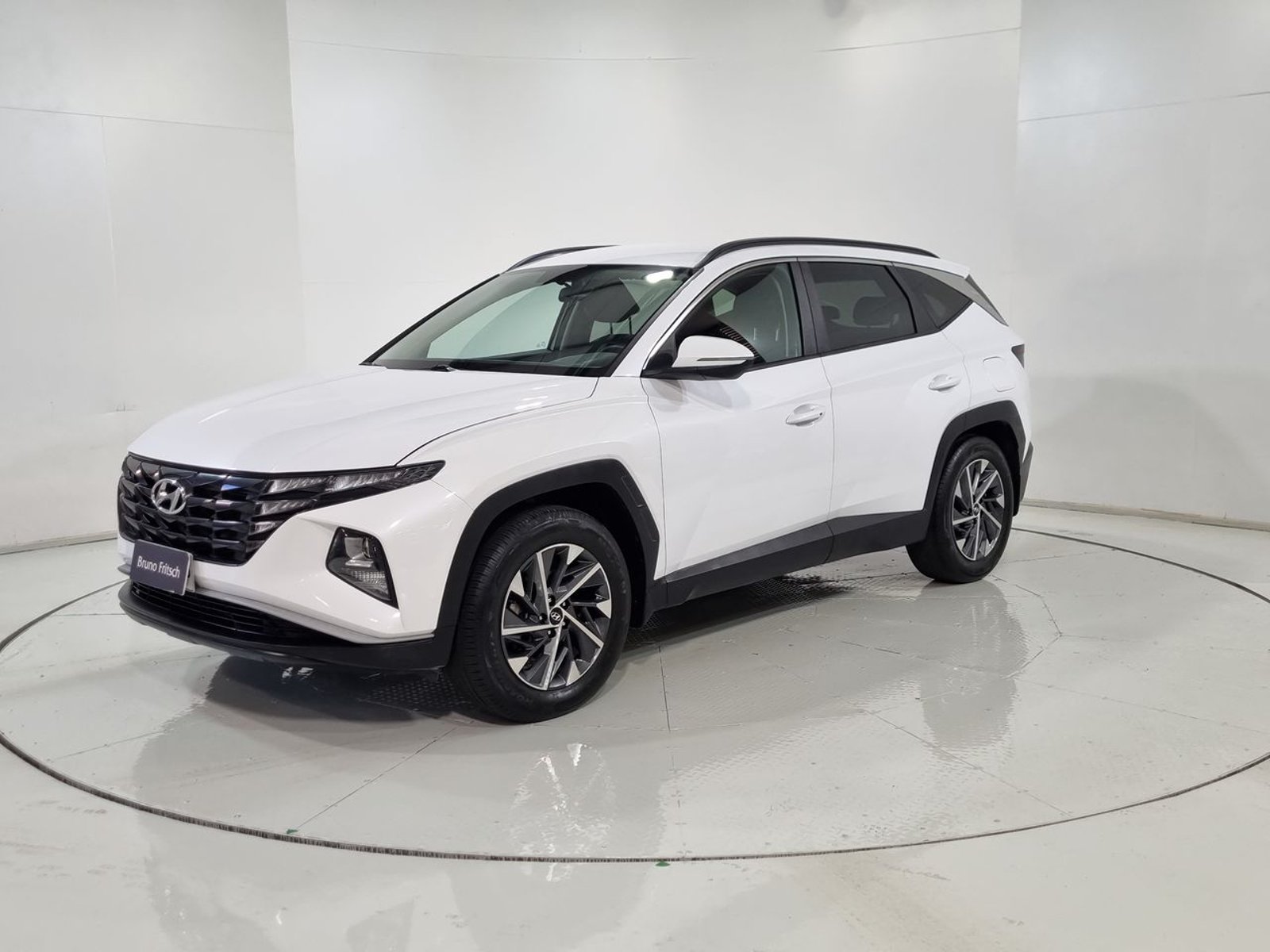 Hyundai TUCSON NX4 2.0 AUT 2024 - Imagen 3 de 20