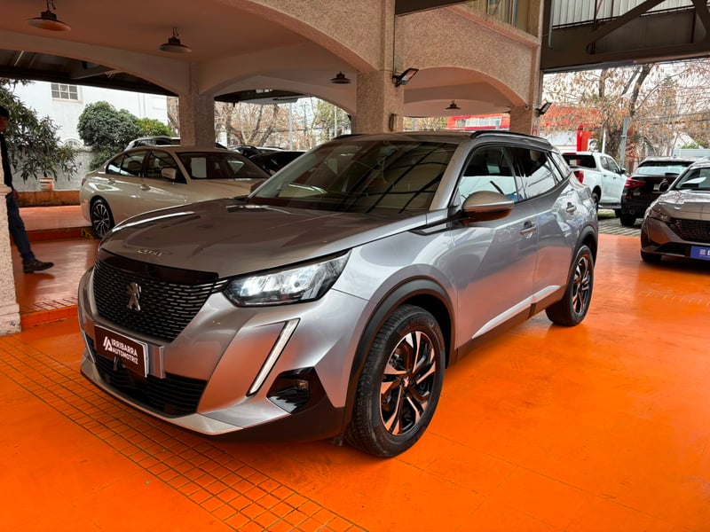 Peugeot 2008 2021 - Imagen 12 de 15
