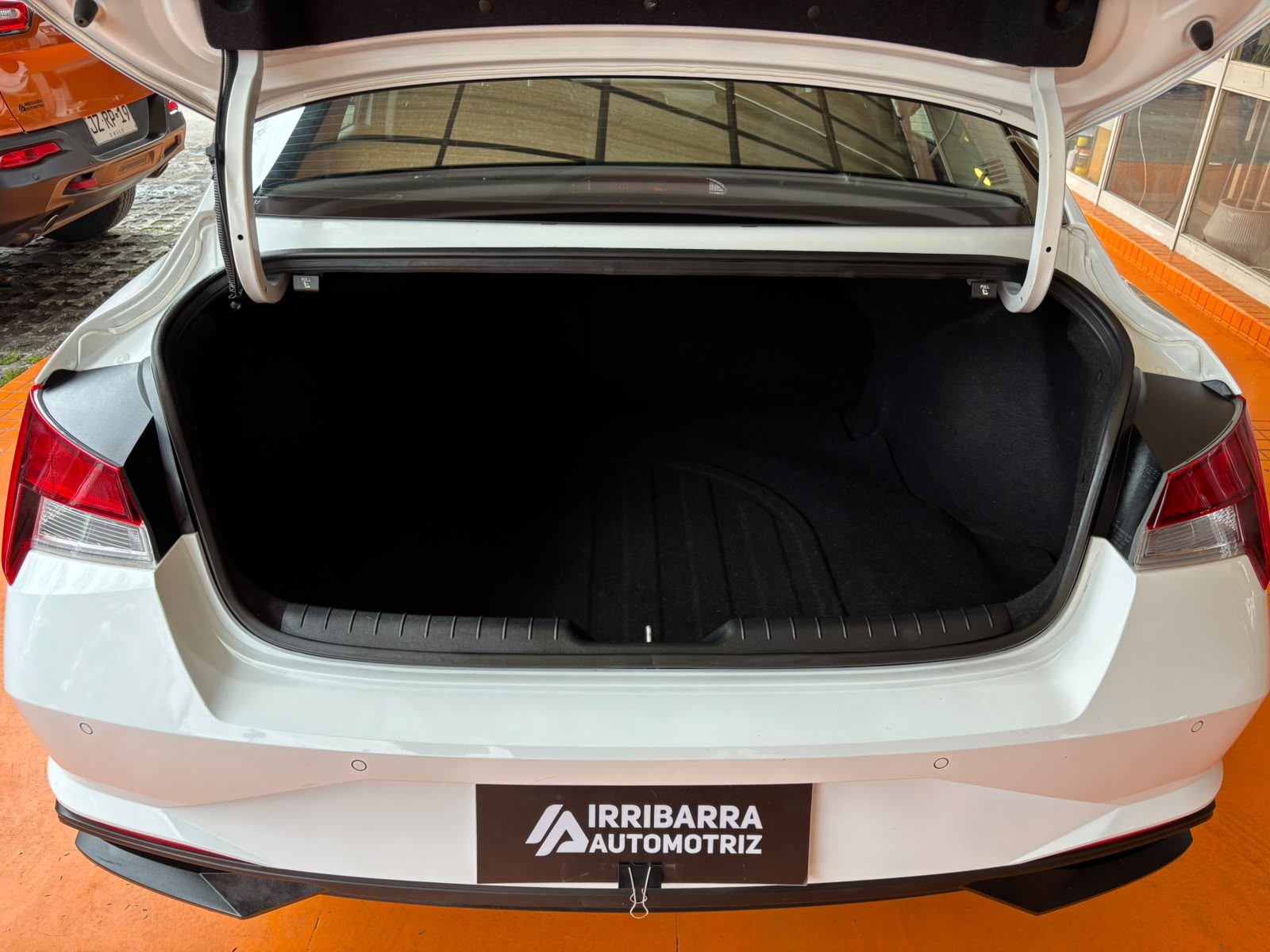 Hyundai ELANTRA 2021 - Imagen 14 de 15
