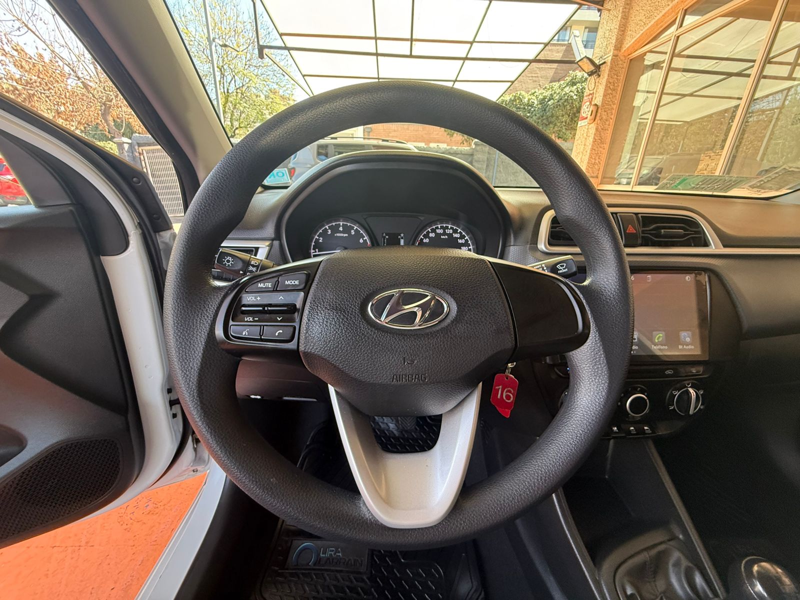 Hyundai VERNA 2022 - Imagen 12 de 15
