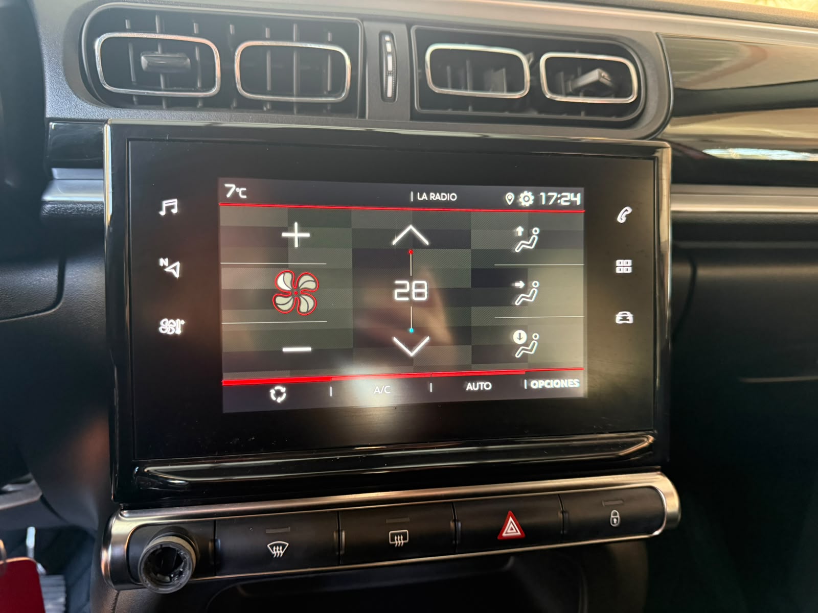 CITROEN C3 2022 - Imagen 11 de 15