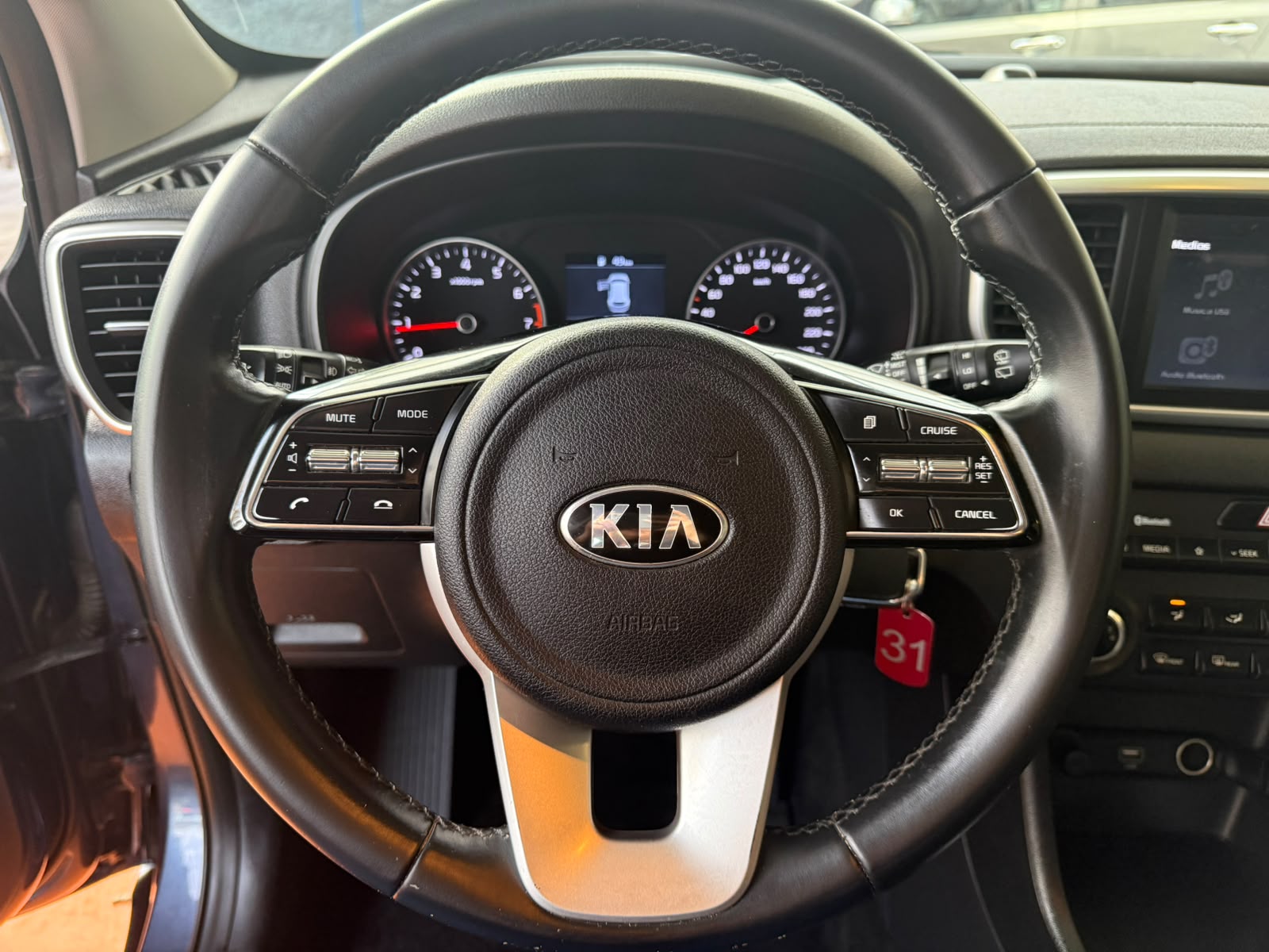 KIA SPORTAGE 2020 - Imagen 13 de 15