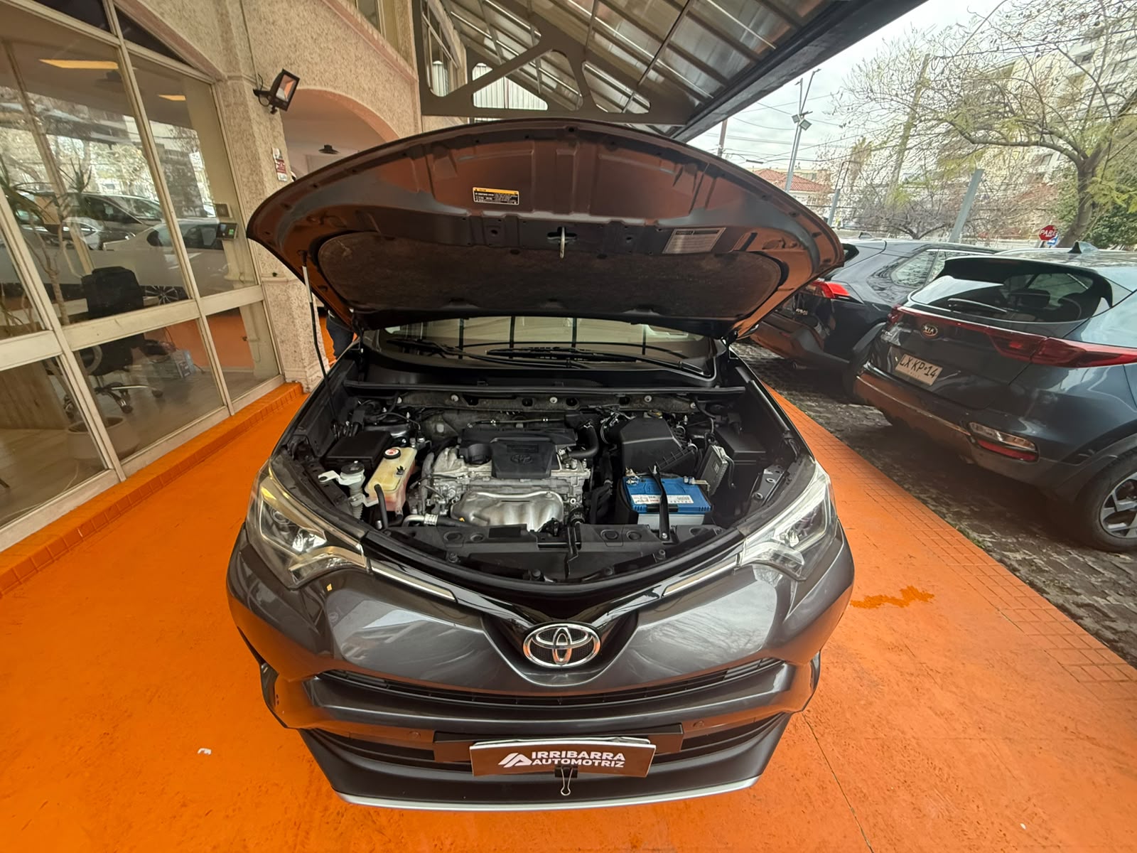 Toyota RAV4 2018 - Imagen 8 de 15