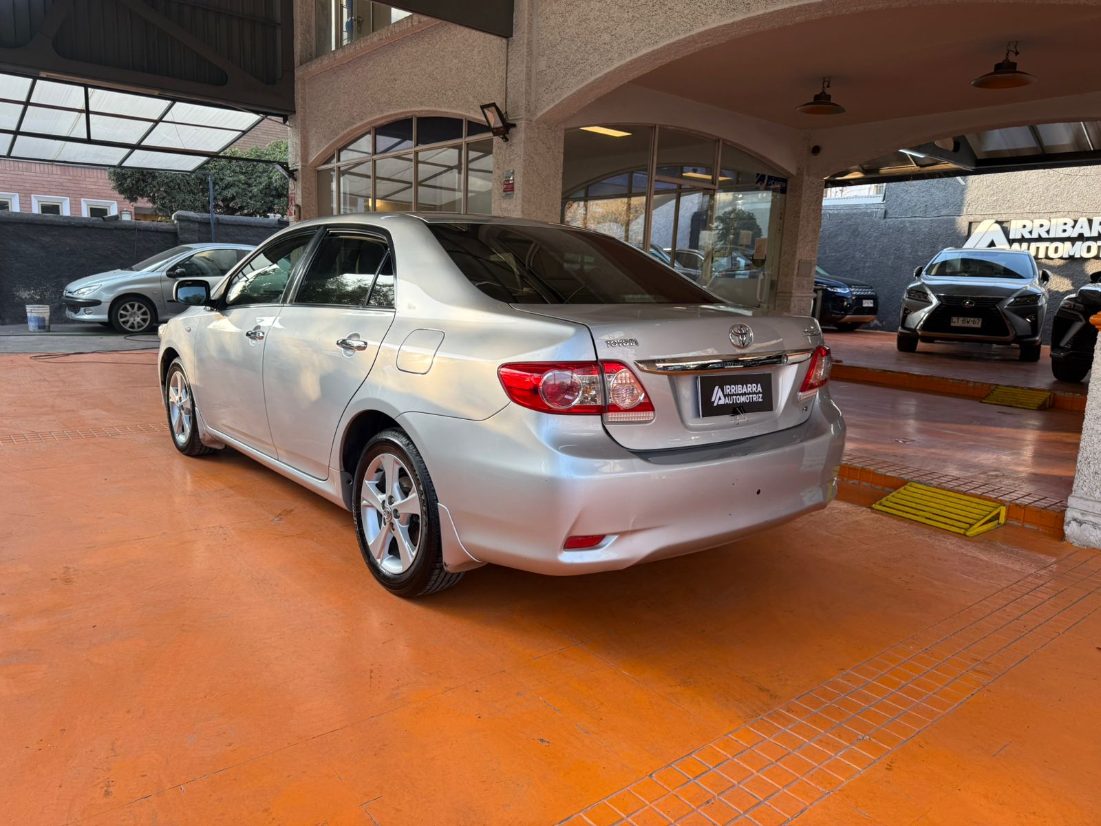 Toyota COROLLA 2014 - Imagen 3 de 15