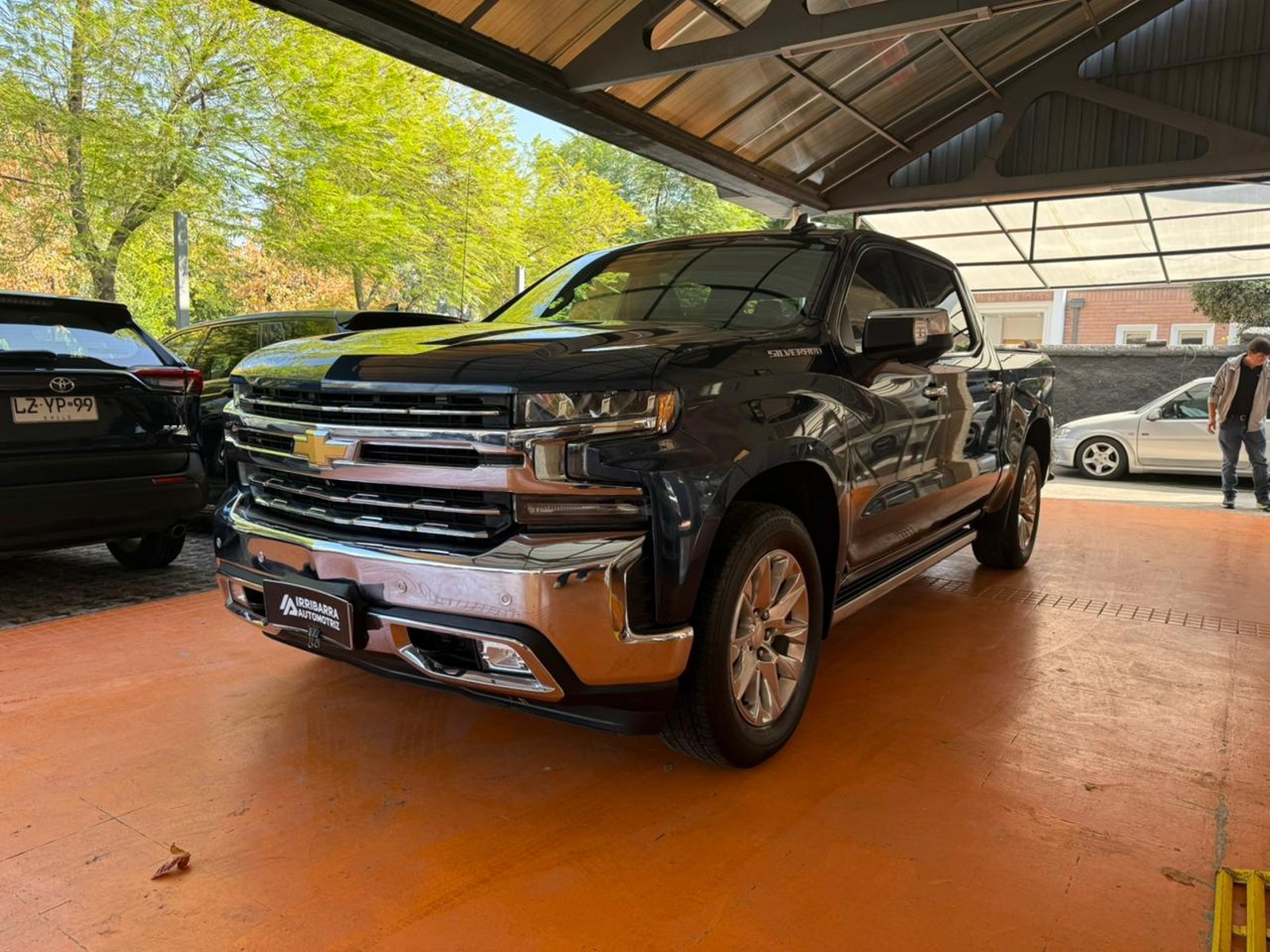 CHEVROLET SILVERADO 2022 - Imagen 13 de 15