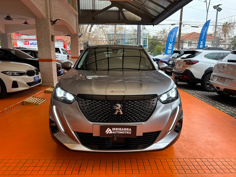Peugeot 2008 2021 - Imagen 4 de 15