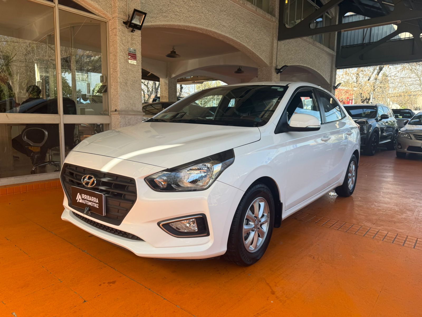 Hyundai VERNA 2022 - Foto 4 de 15
