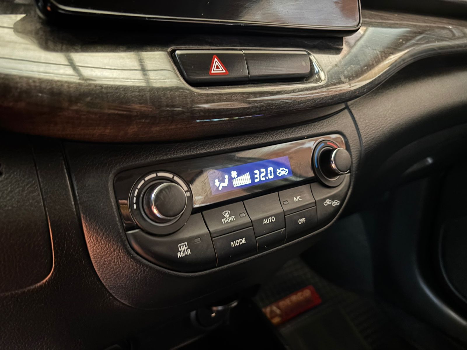 SUZUKI ERTIGA 2023 - Imagen 9 de 15