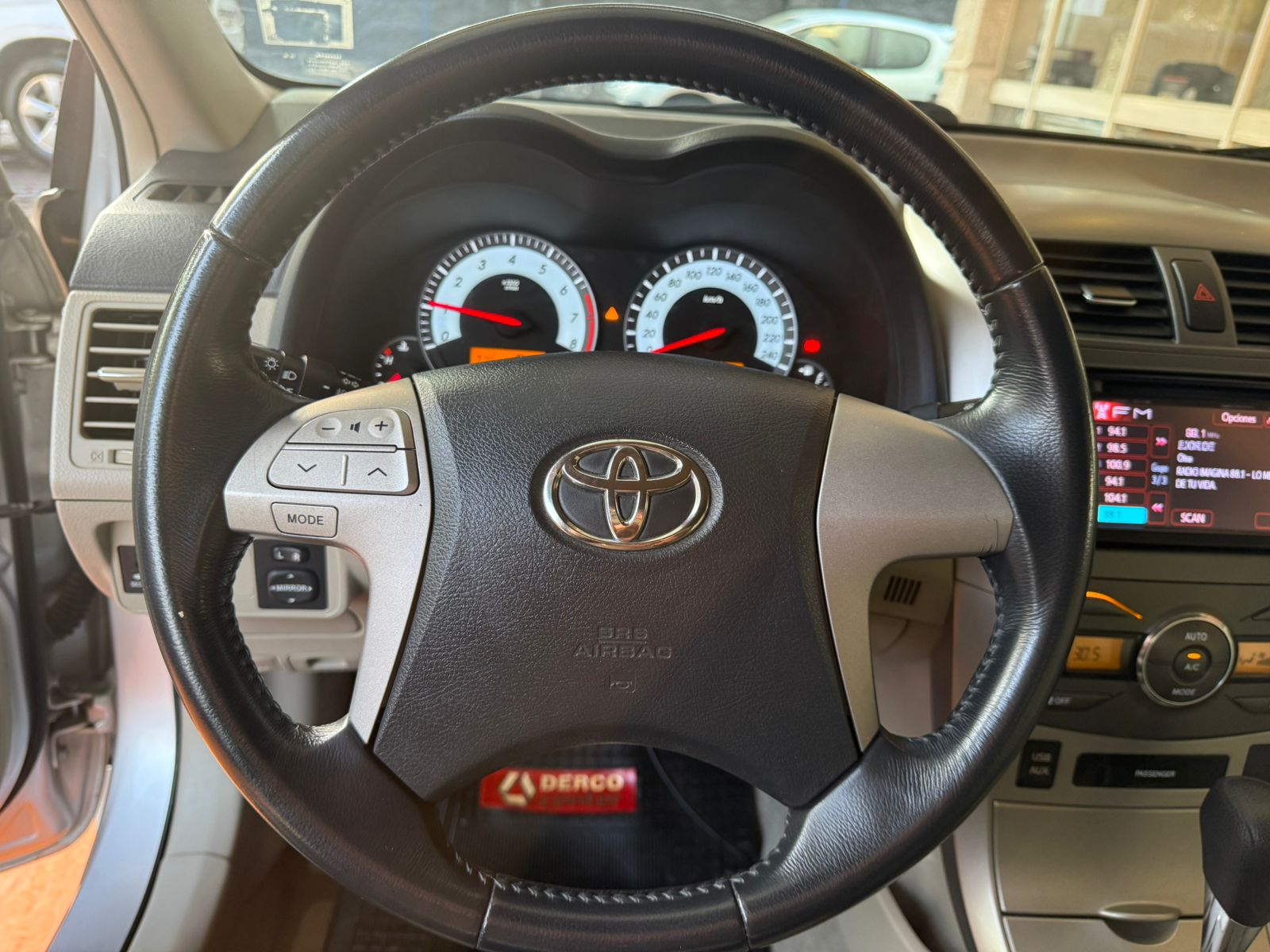 Toyota COROLLA 2014 - Imagen 13 de 15