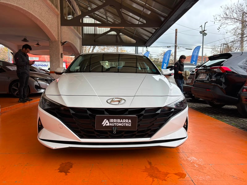 Hyundai ELANTRA 2021 - Imagen 4 de 15