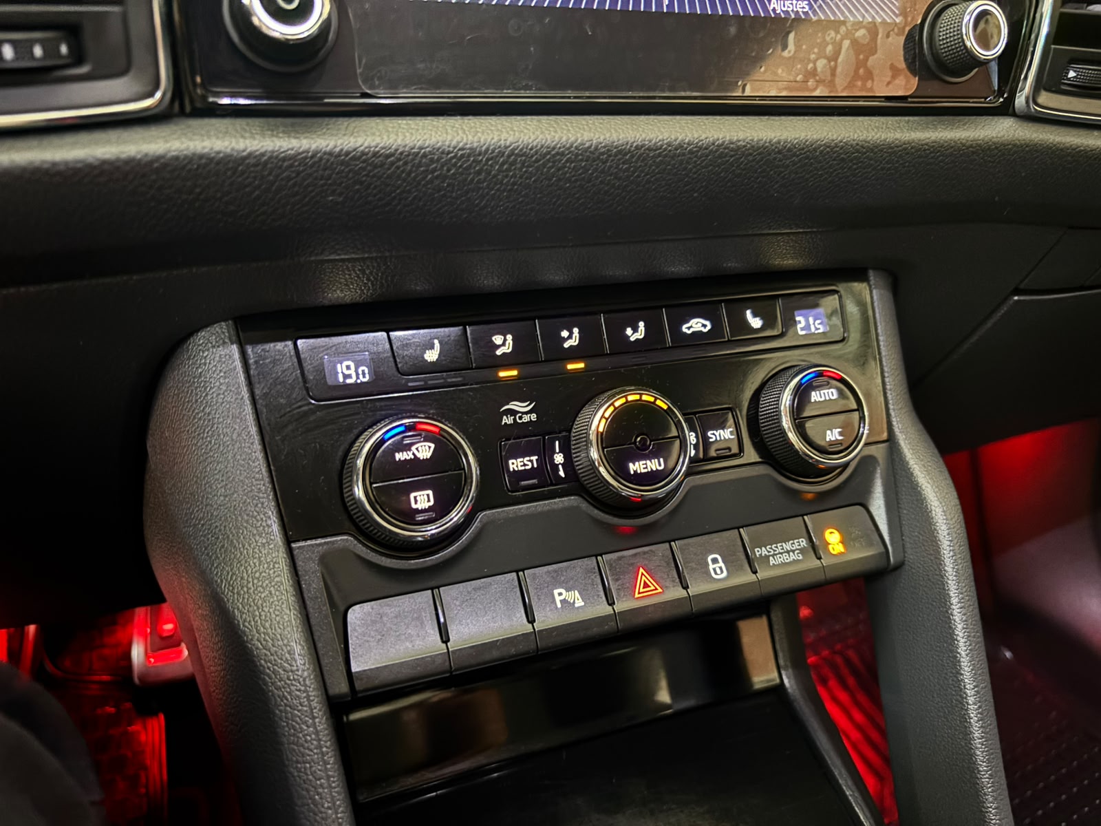 SKODA KODIAQ 2024 - Imagen 11 de 15