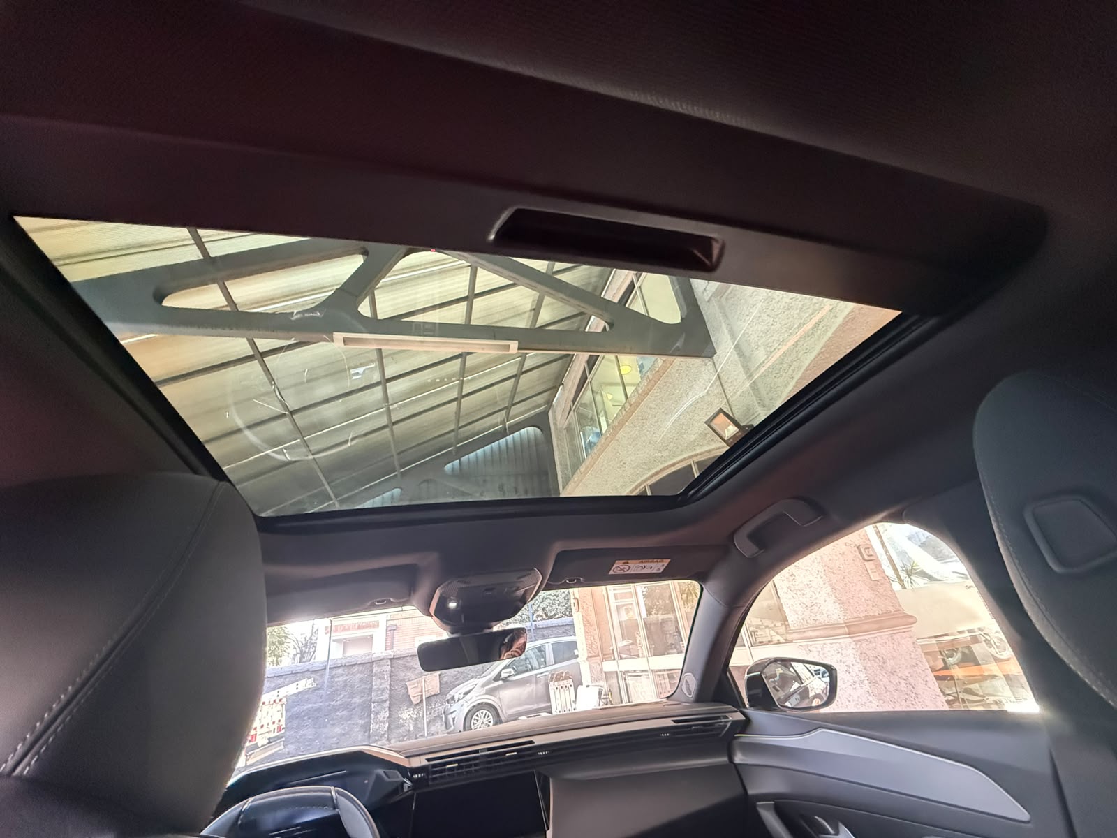 Peugeot 308 2026 - Imagen 8 de 15