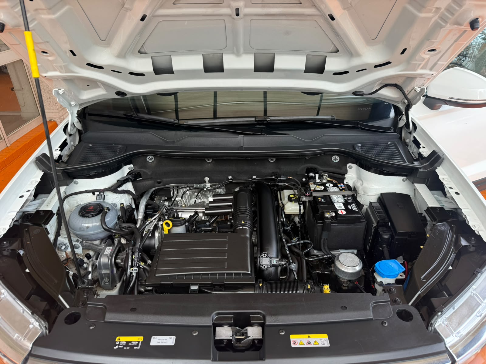 VOLKSWAGEN TAOS 2023 - Imagen 8 de 15