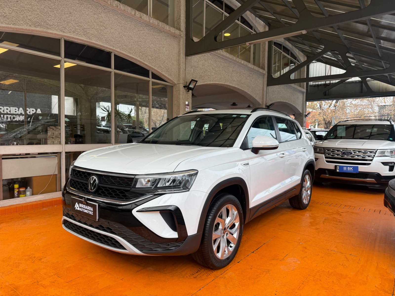 VOLKSWAGEN TAOS 2023 - Imagen 12 de 15
