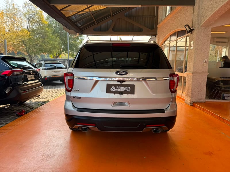 Ford EXPLORER 2020 - Imagen 12 de 15