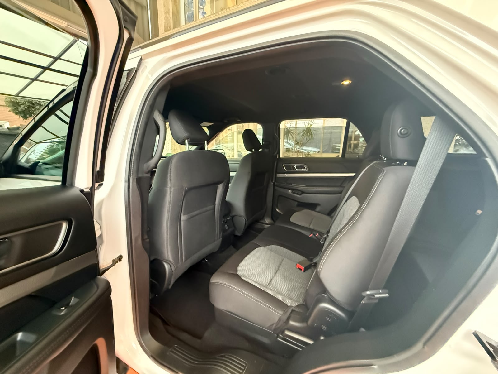 FORD EXPLORER 2020 - Imagen 12 de 15