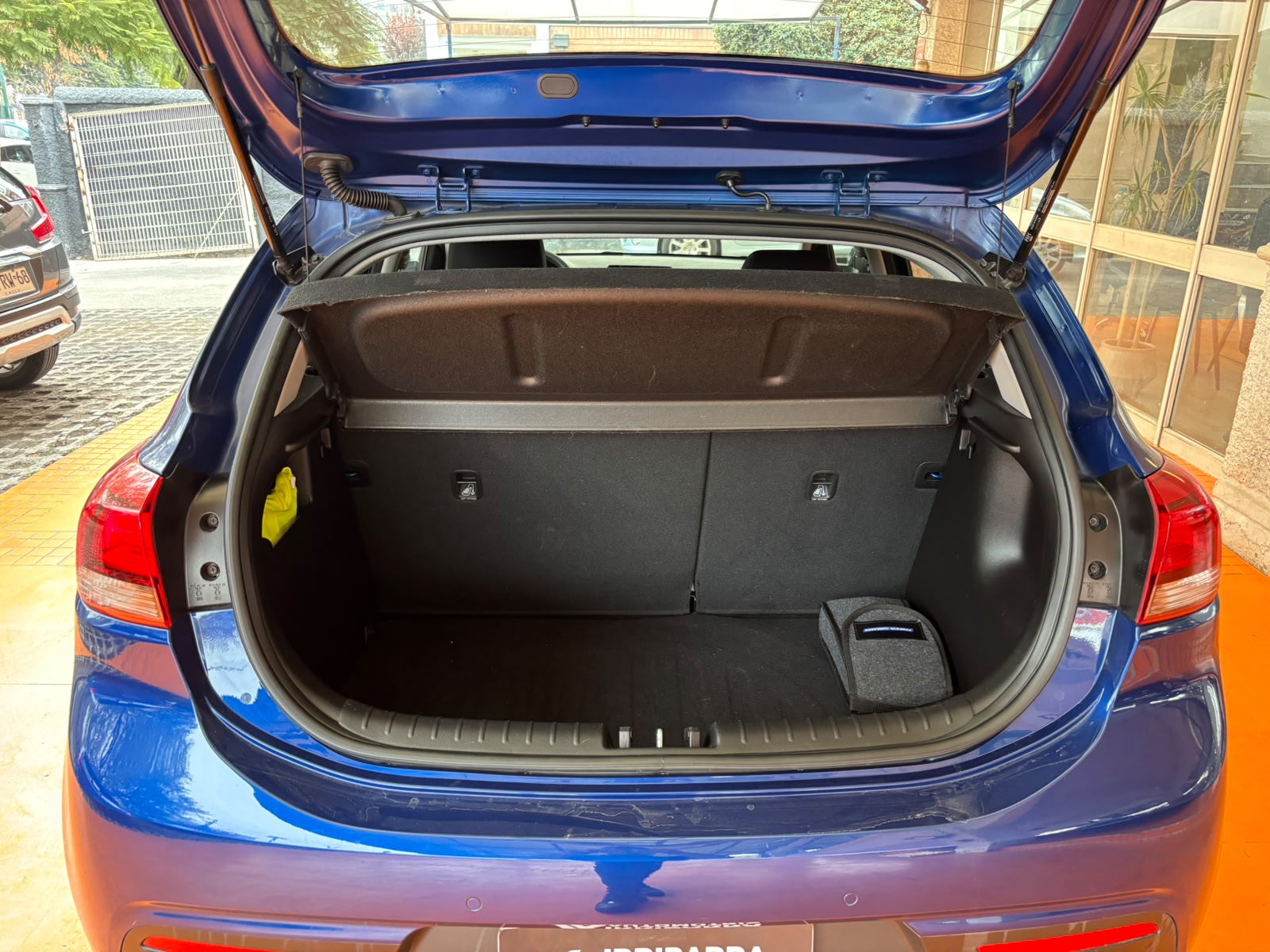 KIA RIO 5 2024 - Imagen 14 de 15