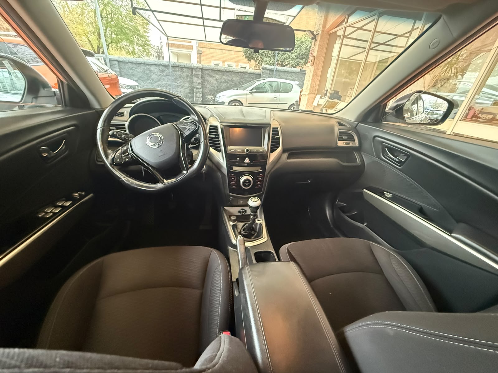 SsangYong TIVOLI 2019 - Foto 2 de 15