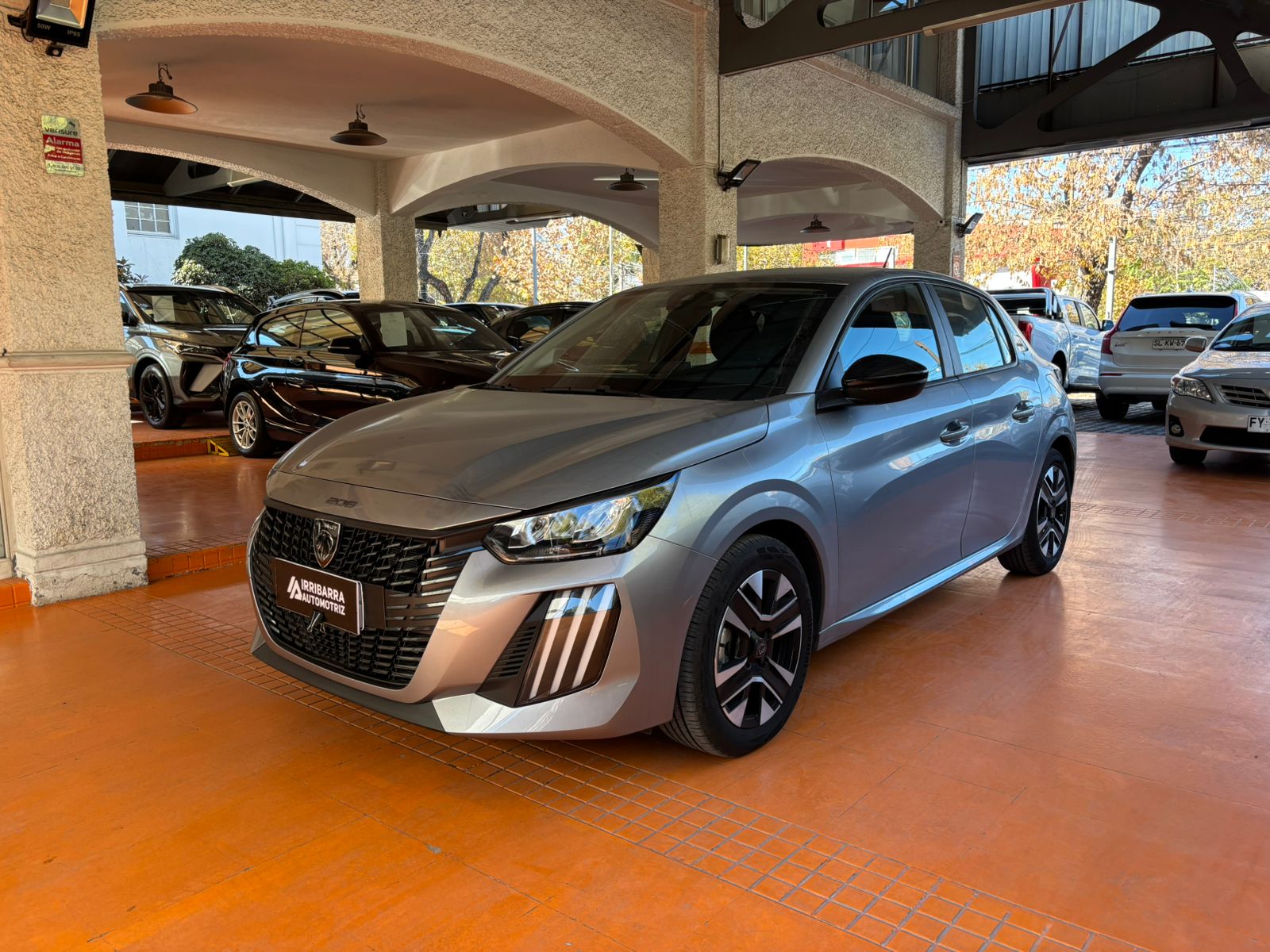 PEUGEOT 208 2025 - Imagen 12 de 15