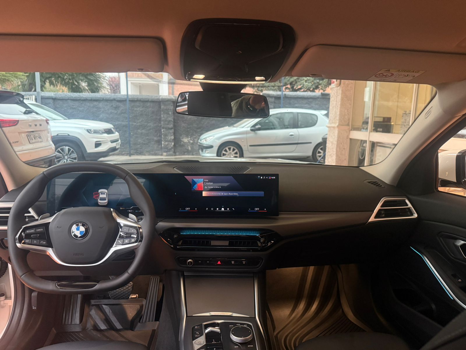 BMW 320 2026 - Foto 2 de 15